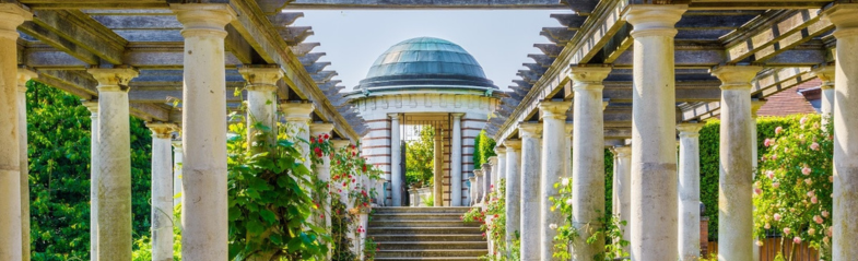 The garden of The Hill Garden and Pergola