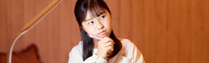 pelajar sedang memilih jurusan kuliah